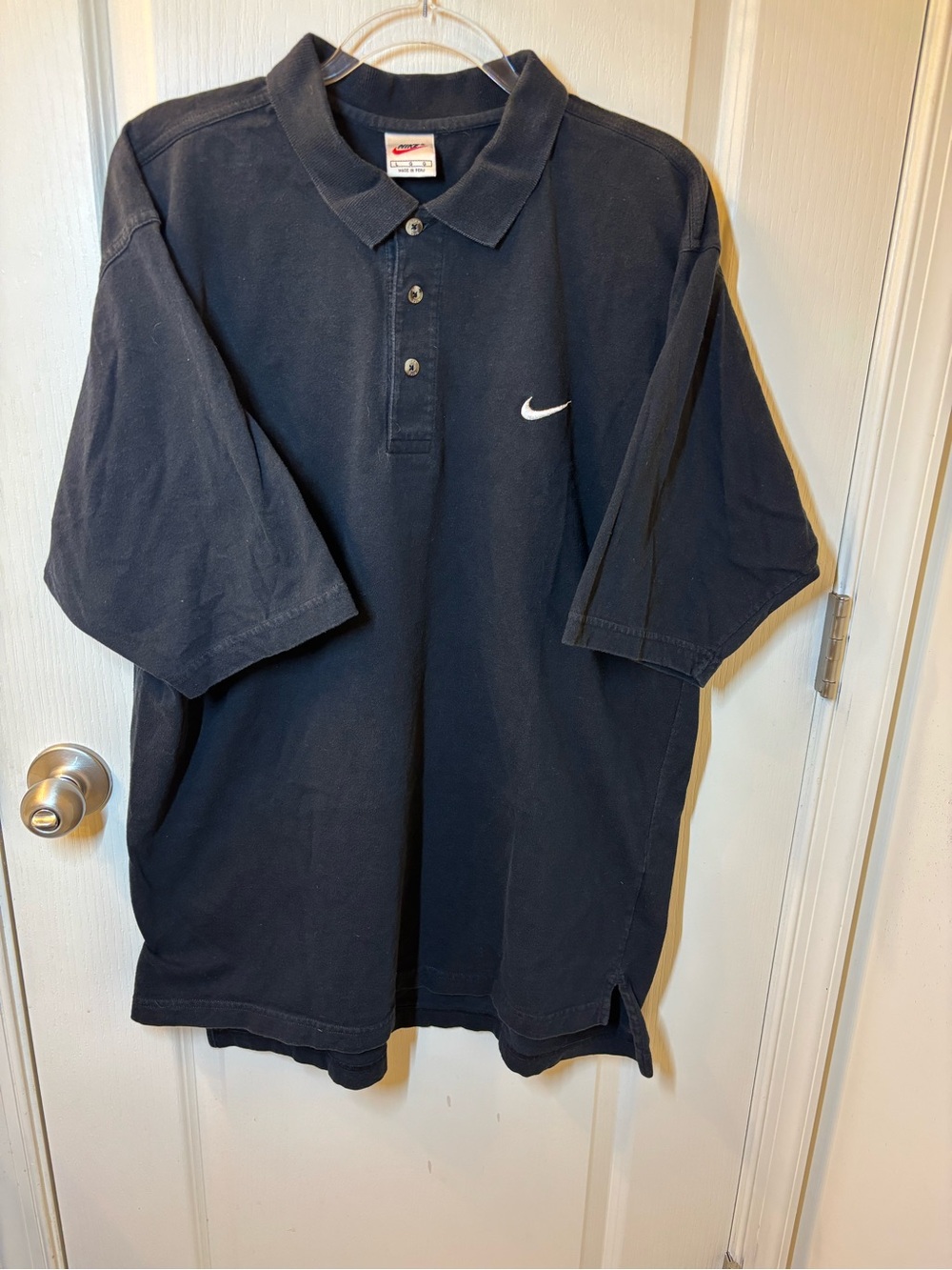 Black  Nike polo shirt with black swoosh vintage 90’s